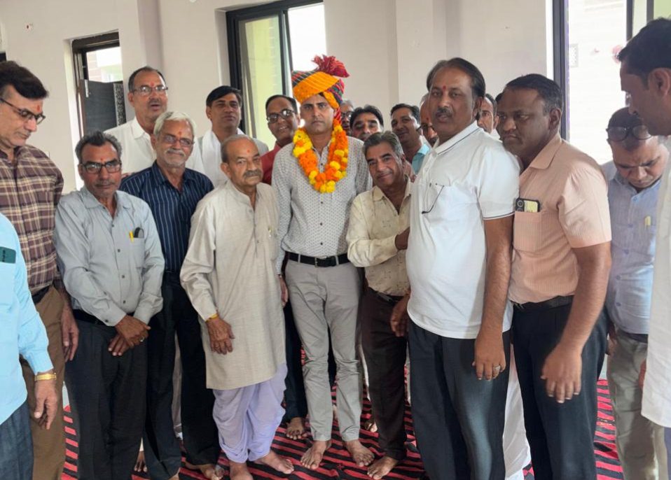 सत्यप्रकाश दाधीच देवल बने दाधीच ब्राह्मण समाज के अध्यक्ष